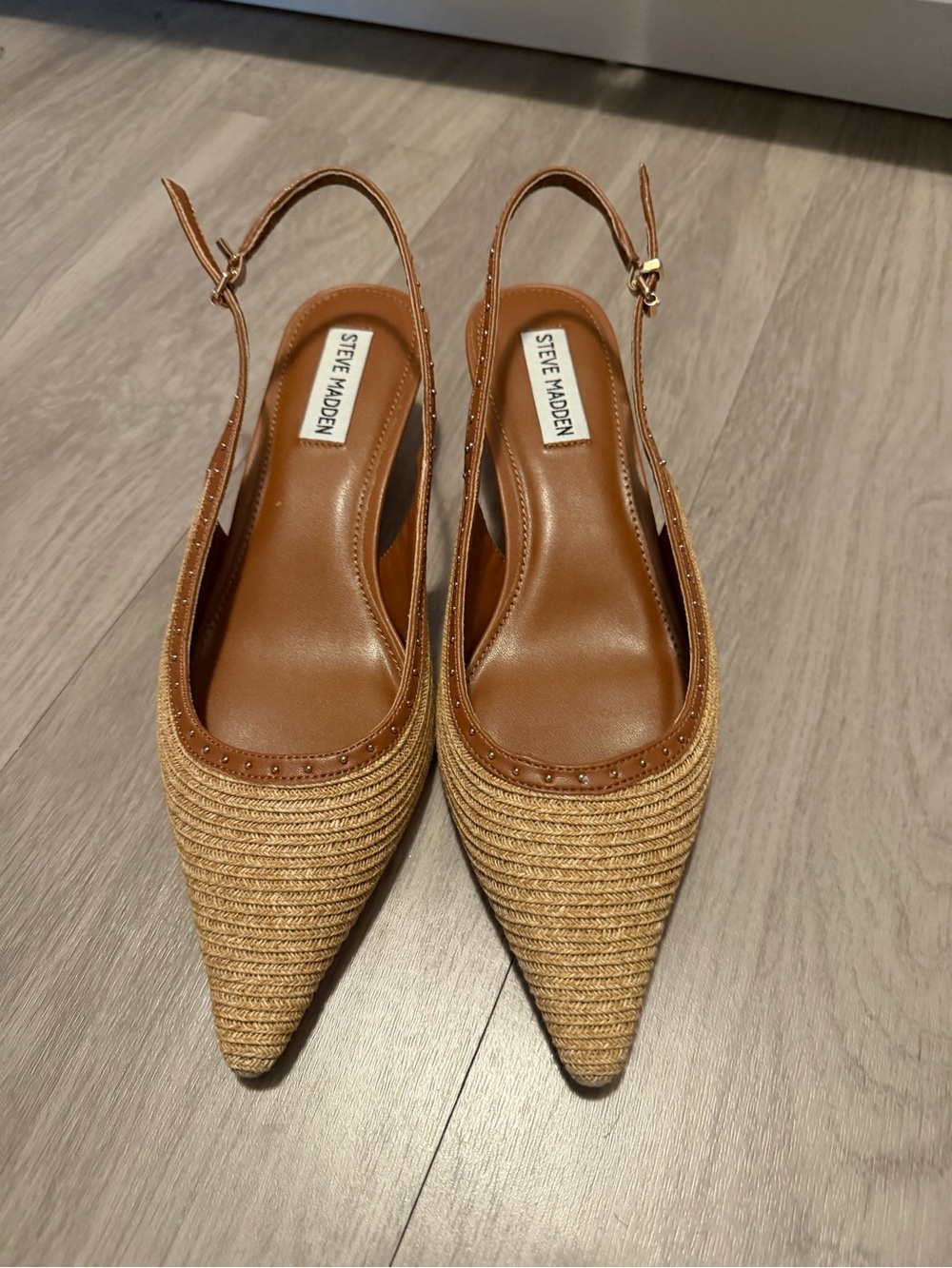 Steve Madden Raffia Slingback Pointed Kitten Heels - Picture 2 of 3